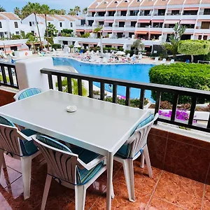 2 Bedrooms Playa Las Americas Parque Santiago I Heated Pool Playa de las Americas (Tenerife)